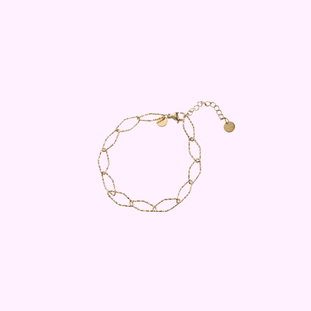 Twisted Links Bracelet - Gold