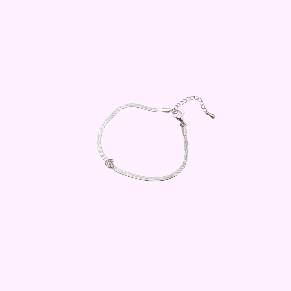 Shell Heart Bracelet &ndash; Silver