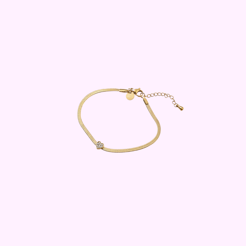 Shell Heart Bracelet &ndash; Gold