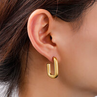 Bold Square Hoops &ndash; Gold
