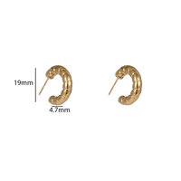Chunky Twist Hoops &ndash; Gold