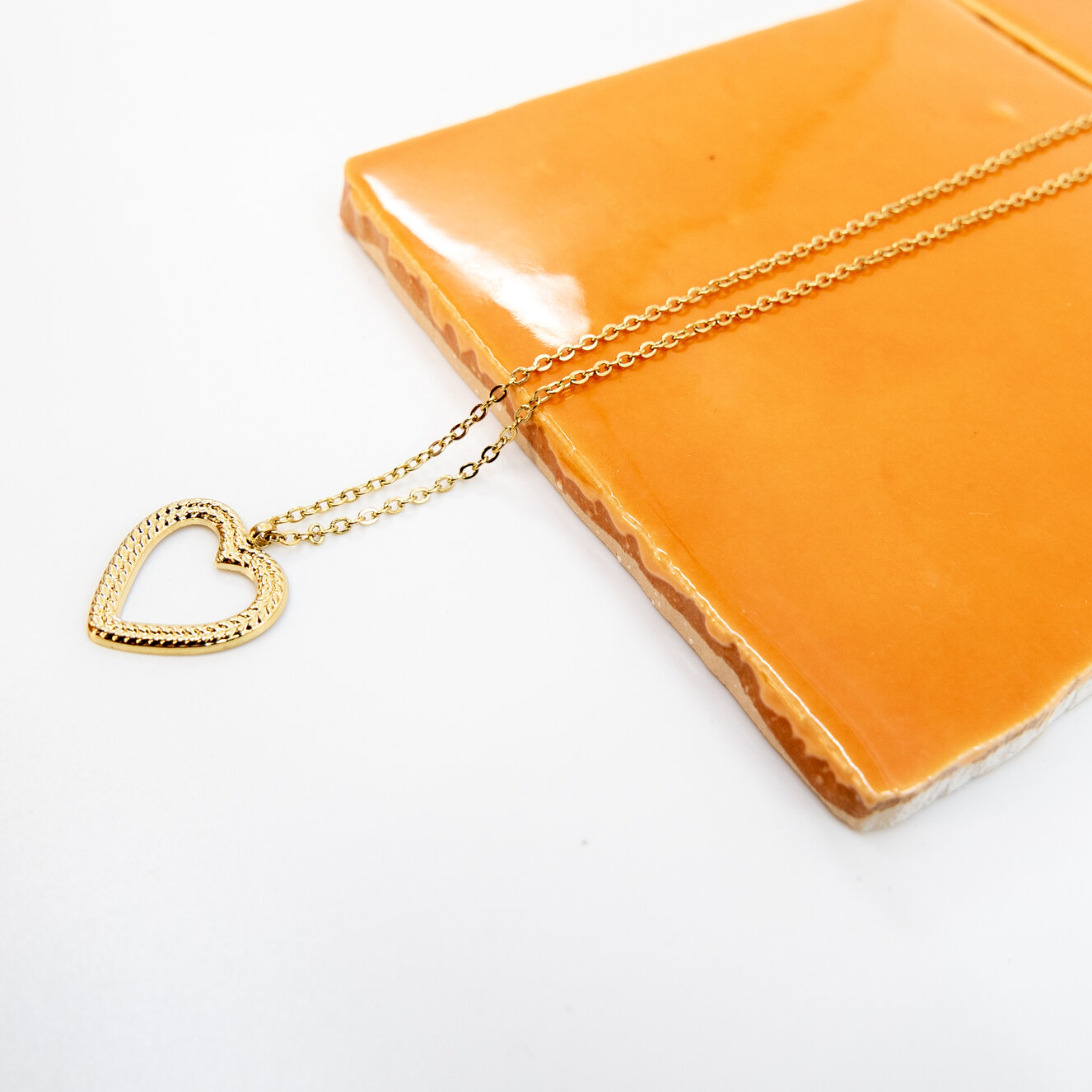 De finishing touch: Trendy kettingen van Early De finishing touch: Trendy kettingen van Early