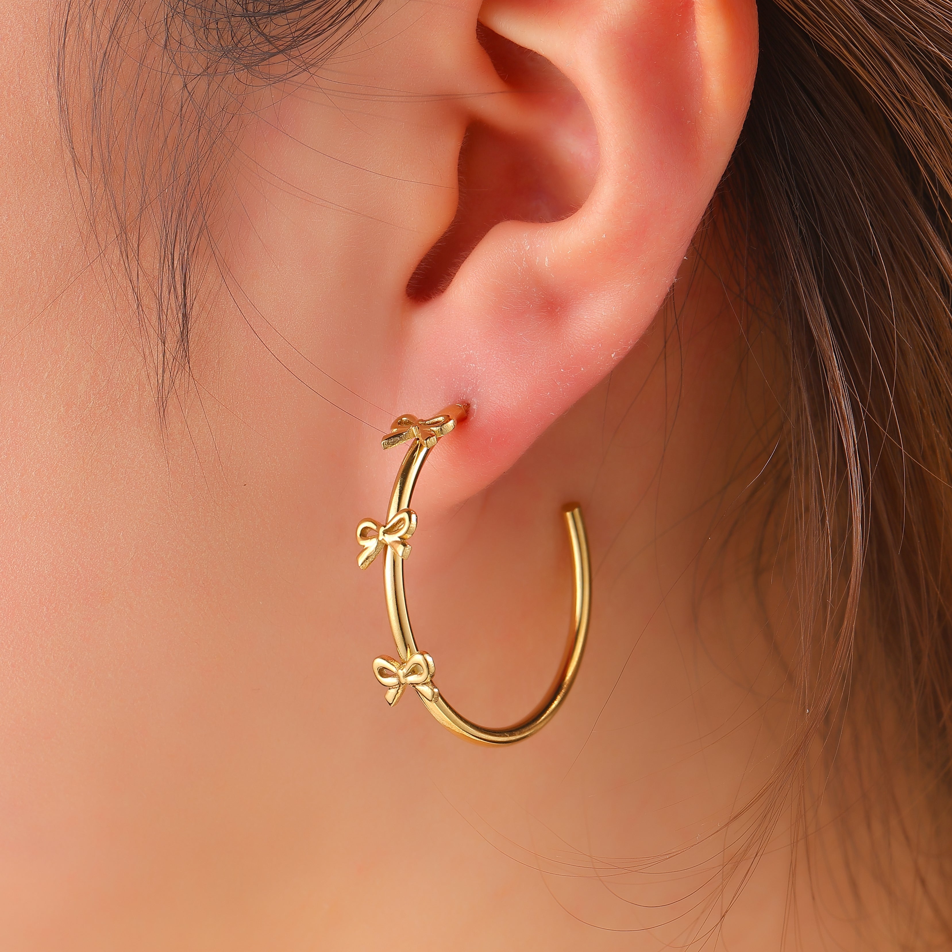 Bow Detail Hoop – Gold