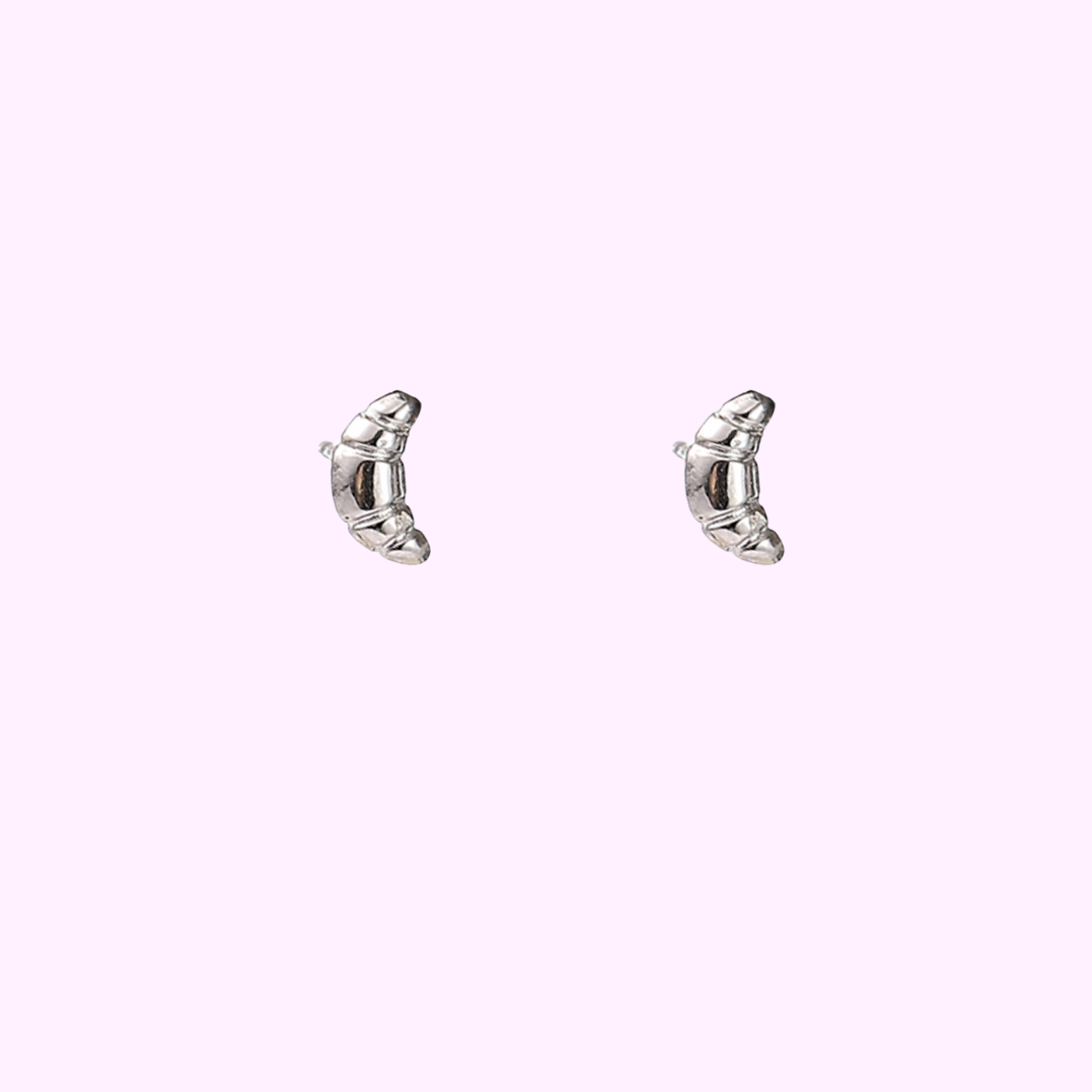 Croissant Stud – Silver
