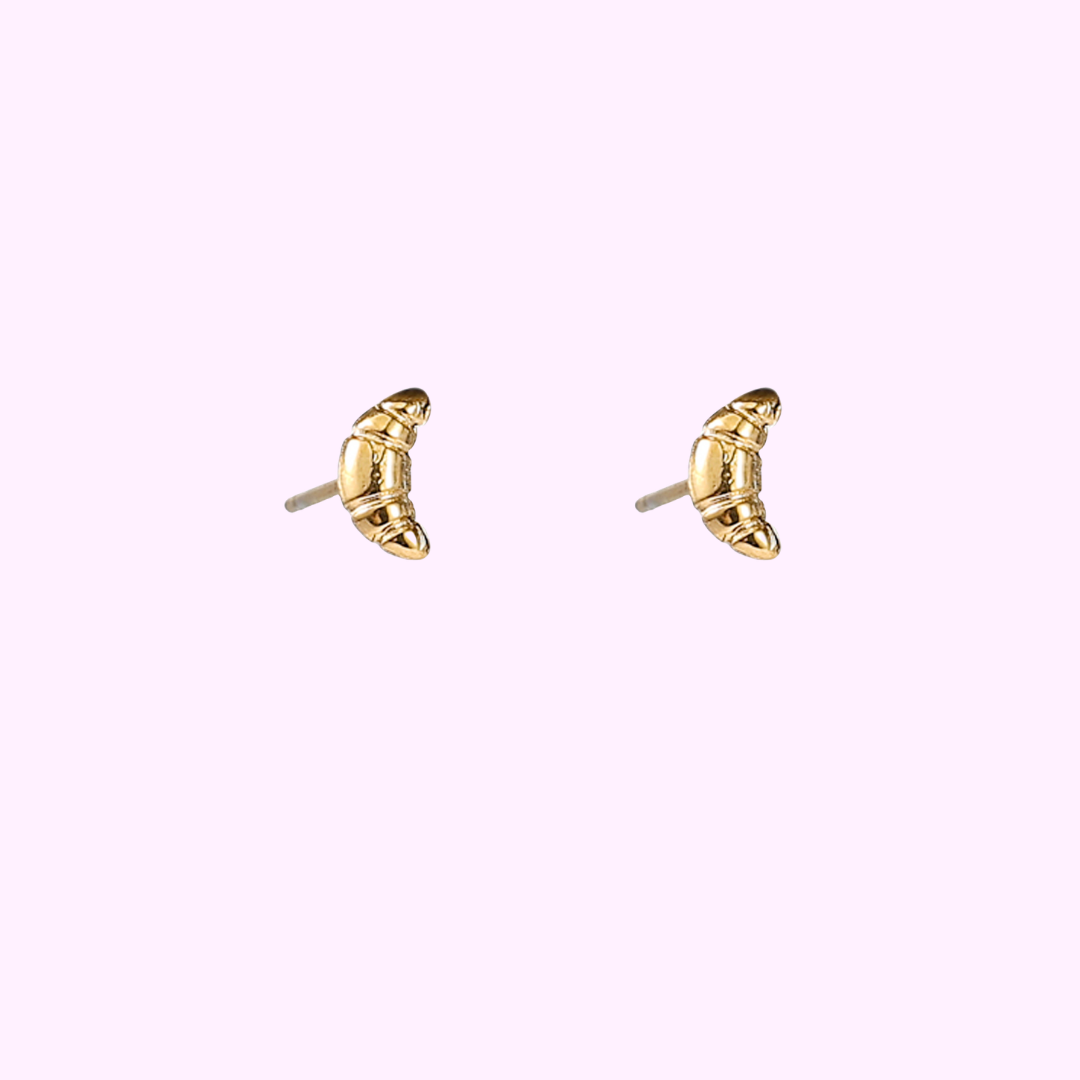 Croissant Stud – Gold