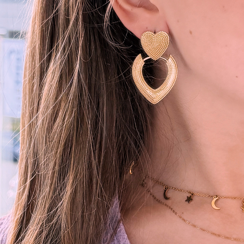 Falling Heart Earring - Gold