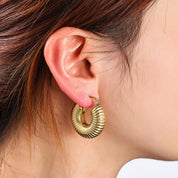 Groovy Hoop - Gold