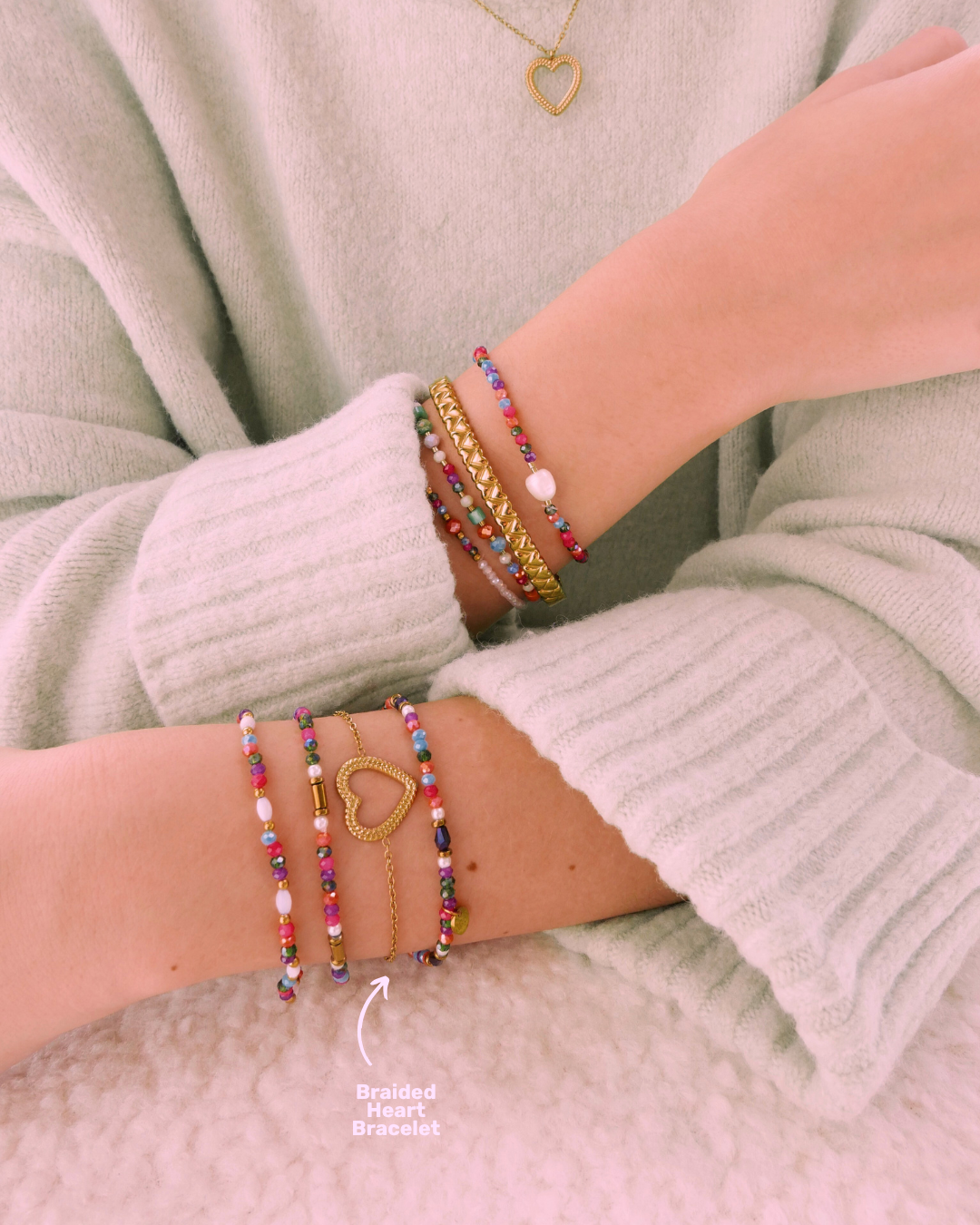 Braided Heart Bracelet - Gold