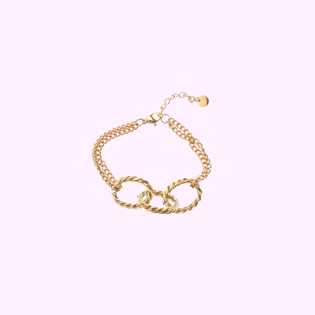 Twisted Link Statement – Gold